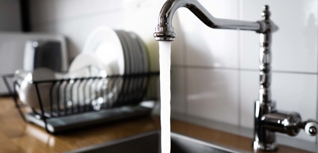 Running kitchen faucet